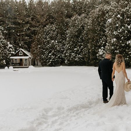 A Rustic Cabin In The Woods Орінджвілл Екстер'єр фото